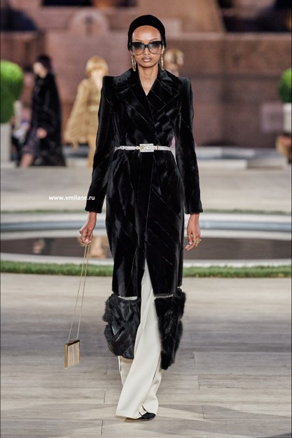 Fendi шуба (12).jpg