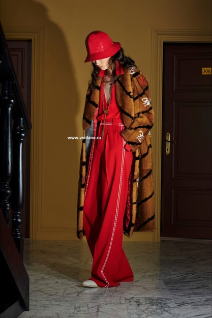 Fendi шуба (17).jpg