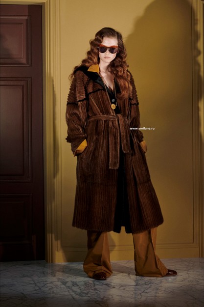 Fendi шуба (18).jpg